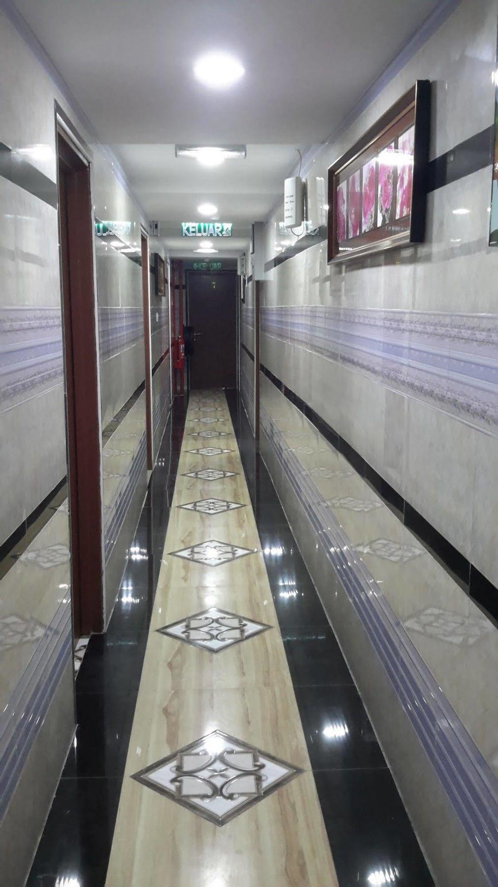 Shah Alam Business Hotel エクステリア 写真